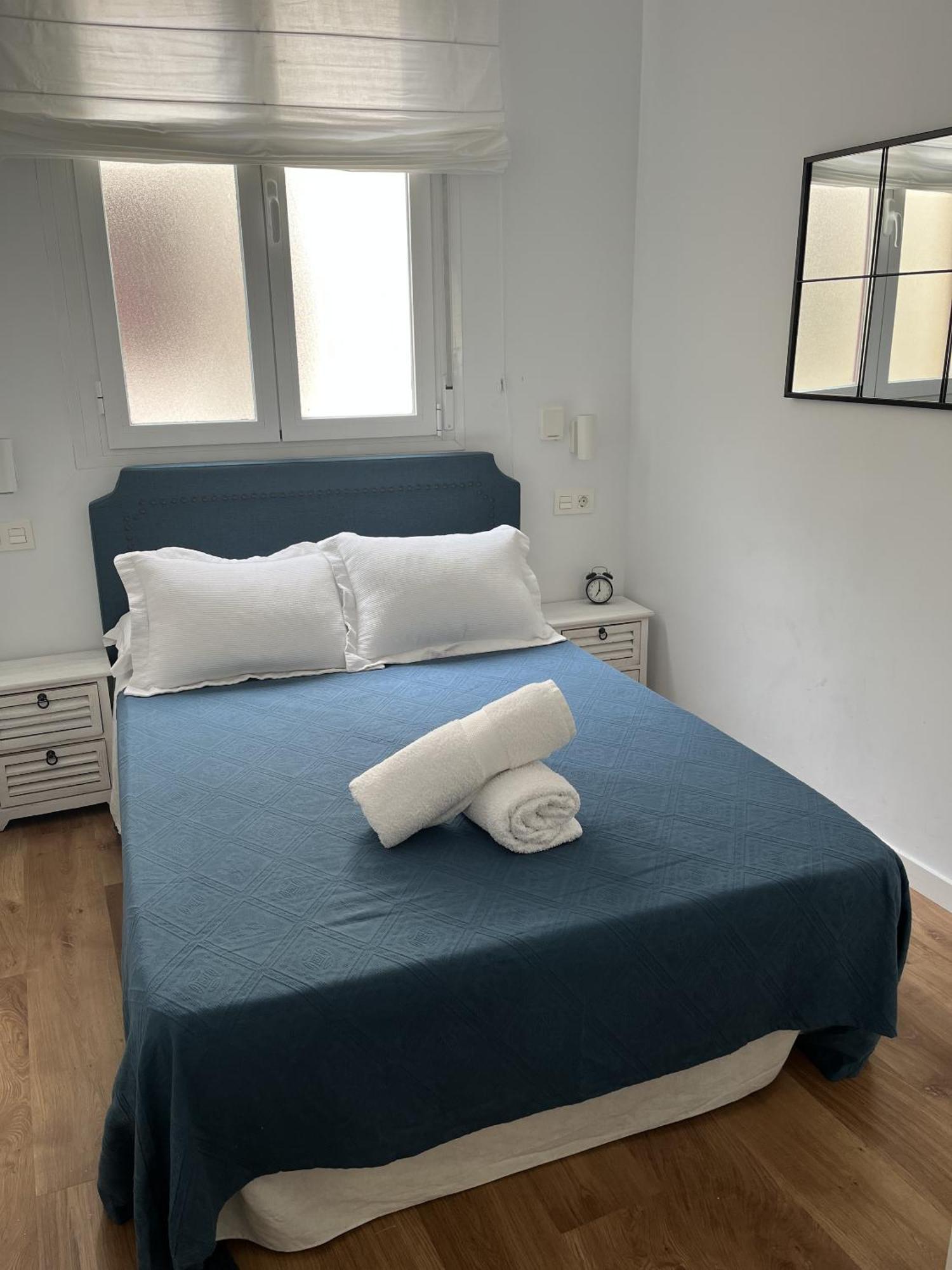 Dplace To Be - Amazing Apartments In Historic Center Madrid Habitación foto